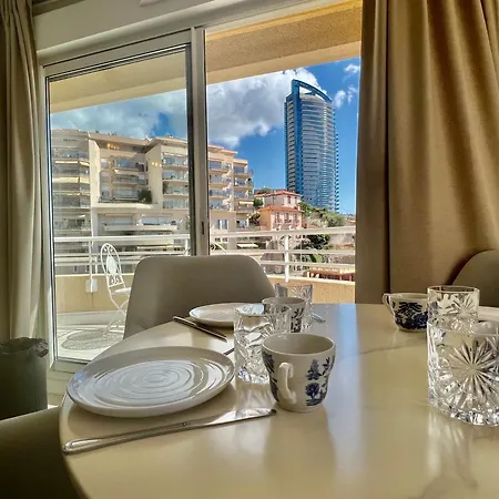 Holiday home Penthouse Mc & Sea View -parking Beausoleil