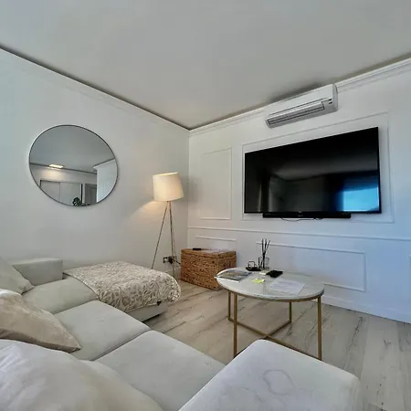 Penthouse Mc & Sea View -parking Holiday home Beausoleil